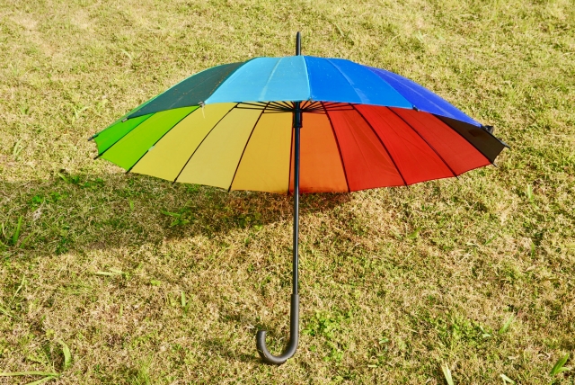 カラフル・レインボーカラーの傘